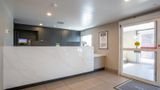 <b>Country Inn & Suites Phoenix Airport Lobby</b>. Images powered by <a href="https://iceportal.shijigroup.com/" title="IcePortal" target="_blank">IcePortal</a>.