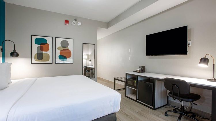 Country Inn & Suites Phoenix Airport Room
