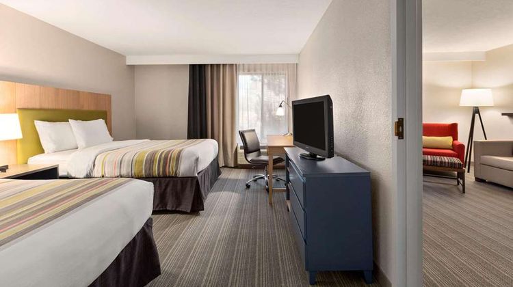 Country Inn & Suites Flagstaff Suite