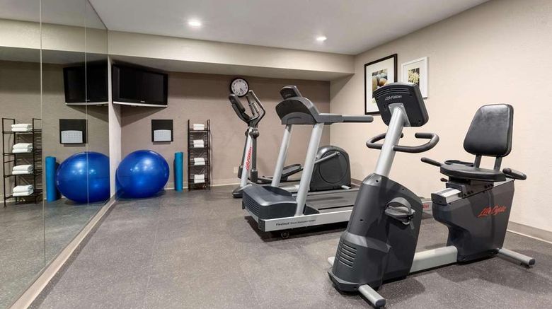 <b>Country Inn & Suites Flagstaff Health</b>. Images powered by <a href="https://iceportal.shijigroup.com/" title="IcePortal" target="_blank">IcePortal</a>.