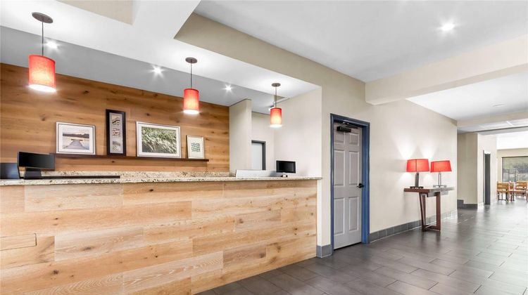 Country Inn & Suites Tucson Airport Lobby
