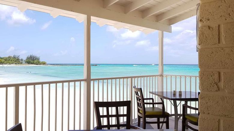 <b>Radisson Aquatica Resort Barbados Restaurant</b>. Images powered by <a href="https://iceportal.shijigroup.com/" title="IcePortal" target="_blank">IcePortal</a>.
