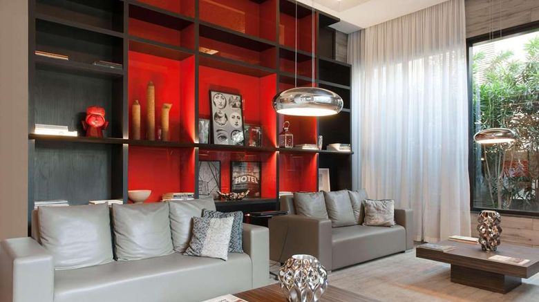 <b>Radisson Blu Belo Horizonte, Savassi Lobby</b>. Images powered by <a href="https://iceportal.shijigroup.com/" title="IcePortal" target="_blank">IcePortal</a>.