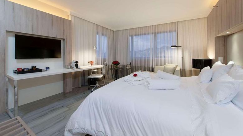 <b>Radisson Blu Belo Horizonte, Savassi Room</b>. Images powered by <a href="https://iceportal.shijigroup.com/" title="IcePortal" target="_blank">IcePortal</a>.