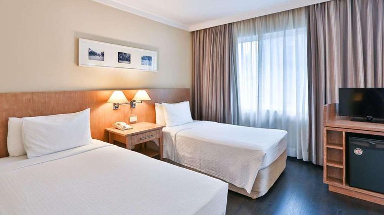 <b>Park Inn by Radisson Berrini Room</b>. Images powered by <a href="https://iceportal.shijigroup.com/" title="IcePortal" target="_blank">IcePortal</a>.