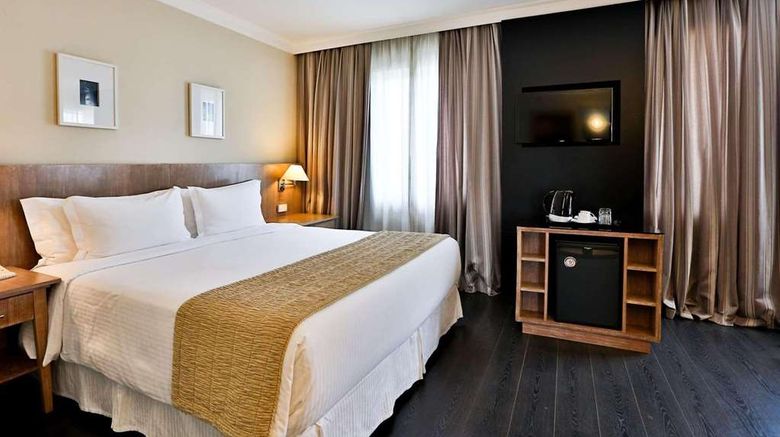 <b>Park Inn by Radisson Berrini Room</b>. Images powered by <a href="https://iceportal.shijigroup.com/" title="IcePortal" target="_blank">IcePortal</a>.