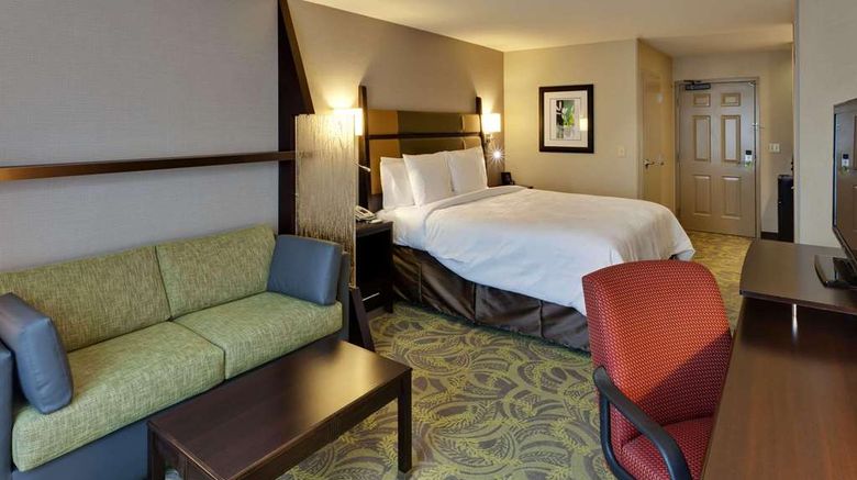 <b>Country Inn & Suites San Carlos Suite</b>. Images powered by <a href="https://iceportal.shijigroup.com/" title="IcePortal" target="_blank">IcePortal</a>.