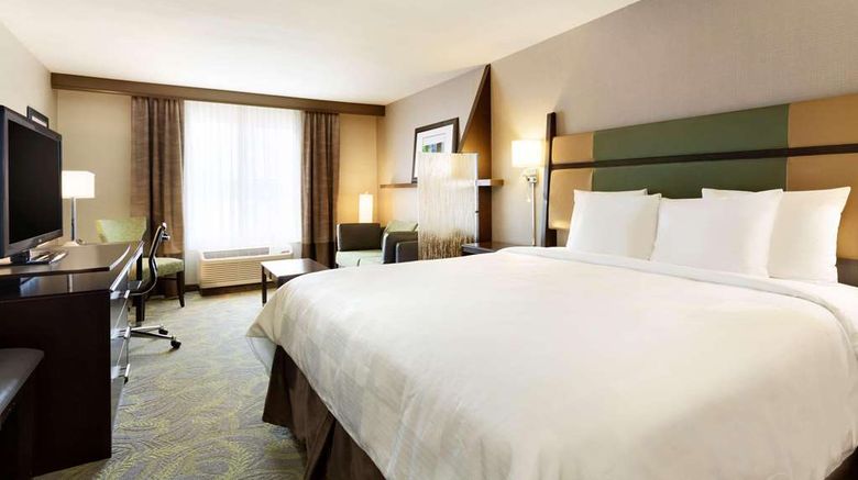 <b>Country Inn & Suites San Carlos Suite</b>. Images powered by <a href="https://iceportal.shijigroup.com/" title="IcePortal" target="_blank">IcePortal</a>.