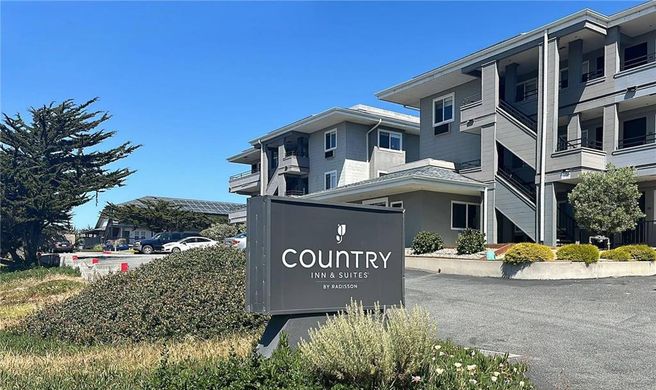 Country Inn & Stes-Monterey Beachfront Exterior