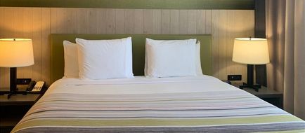 Country Inn & Suites San Jose Airport Room