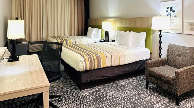 <b>Country Inn & Suites San Jose Airport Room</b>. Images powered by <a href="https://iceportal.shijigroup.com/" title="IcePortal" target="_blank">IcePortal</a>.