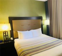Country Inn & Suites San Jose Airport Room