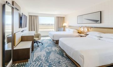 Radisson Hotel Santa Maria