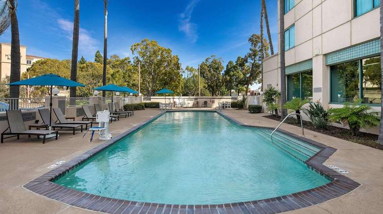 Country Inn & Suites San Diego North Pool