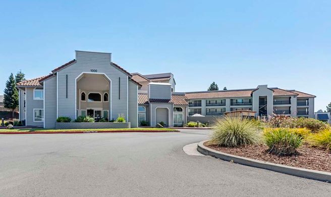 Country Inn & Suites by Radisson Vallejo Exterior