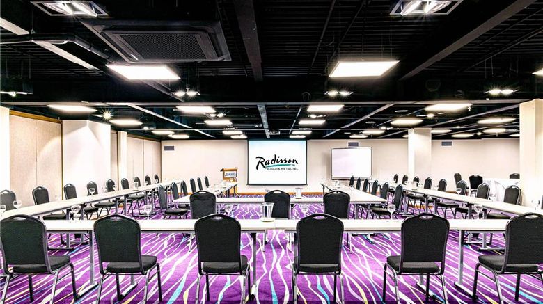 <b>Radisson Bogota Metrotel Meeting</b>. Images powered by <a href="https://iceportal.shijigroup.com/" title="IcePortal" target="_blank">IcePortal</a>.