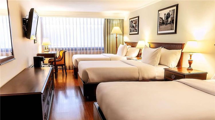Radisson Bogota Metrotel Room