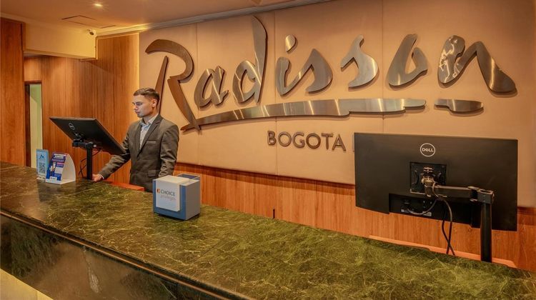 Radisson Bogota Metrotel Lobby