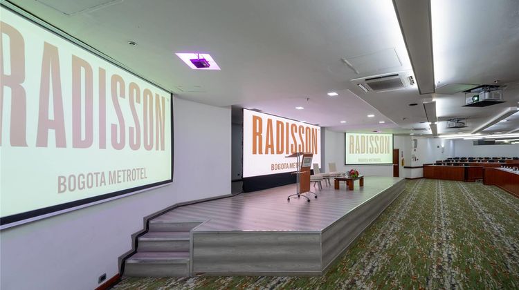 Radisson Bogota Metrotel Meeting