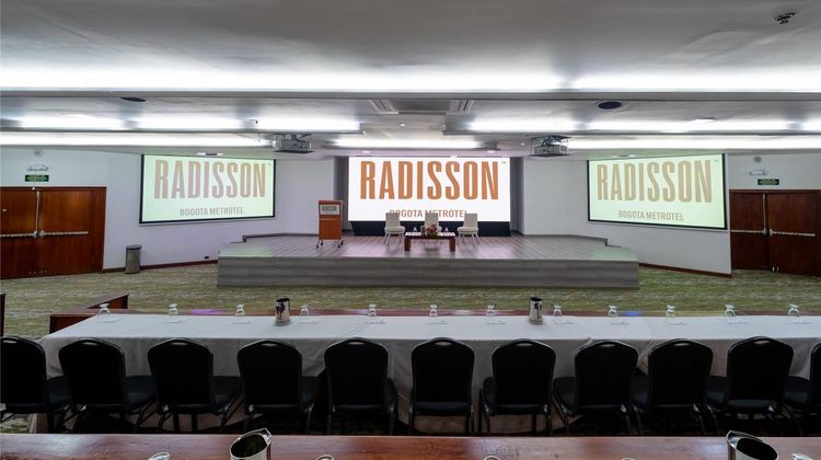 Radisson Bogota Metrotel Meeting