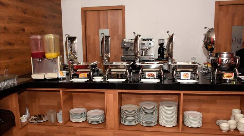 <b>Radisson Hotel Diamond Barranquilla Restaurant</b>. Images powered by <a href="https://iceportal.shijigroup.com/" title="IcePortal" target="_blank">IcePortal</a>.