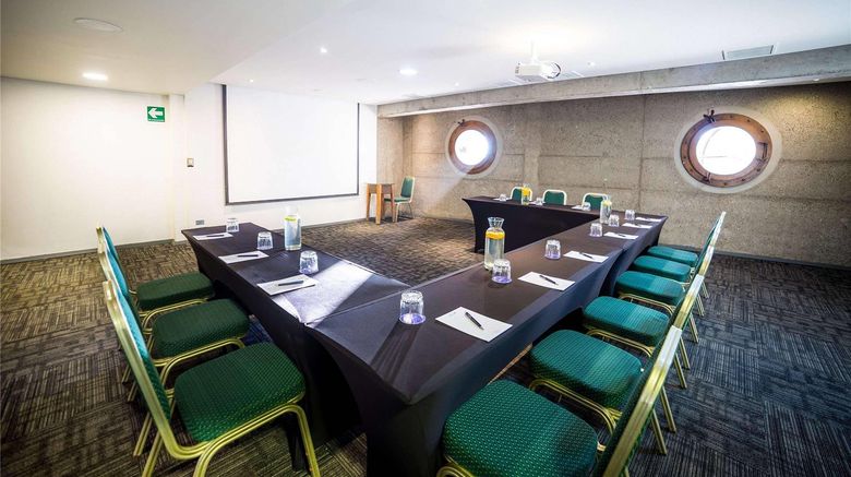 <b>Radisson Blu Acqua Hotel & Spa Concon Meeting</b>. Images powered by <a href="https://iceportal.shijigroup.com/" title="IcePortal" target="_blank">IcePortal</a>.