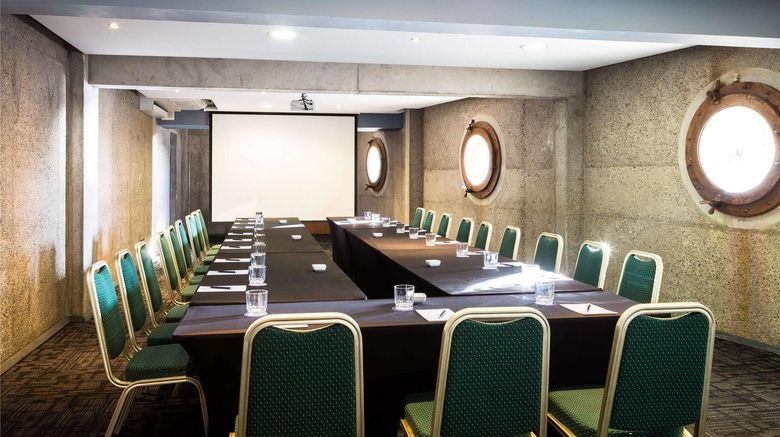 <b>Radisson Blu Acqua Hotel & Spa Concon Meeting</b>. Images powered by <a href="https://iceportal.shijigroup.com/" title="IcePortal" target="_blank">IcePortal</a>.