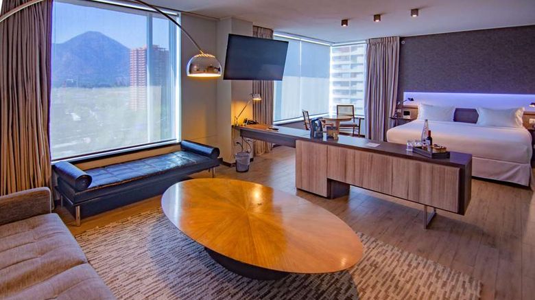 <b>Radisson Blu Plaza El Bosque Santiago Suite</b>. Images powered by <a href="https://iceportal.shijigroup.com/" title="IcePortal" target="_blank">IcePortal</a>.