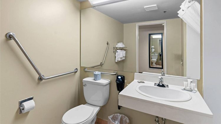 Country Inn & Suites Saskatoon Room