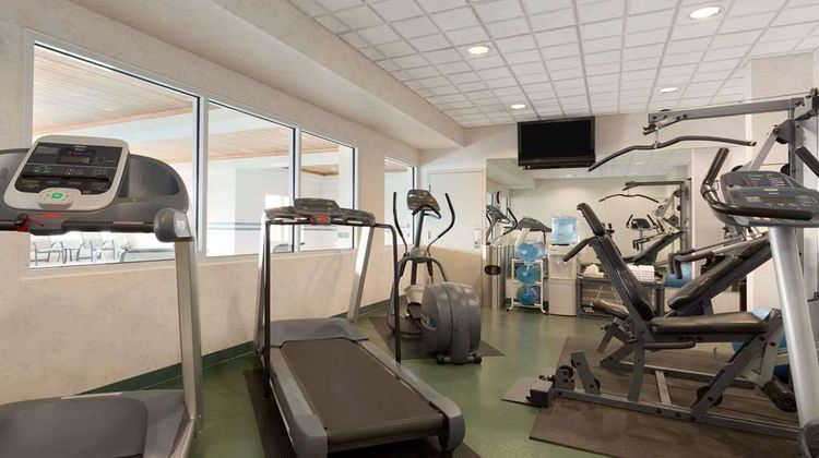Country Inn & Suites Calgary-Airport Health