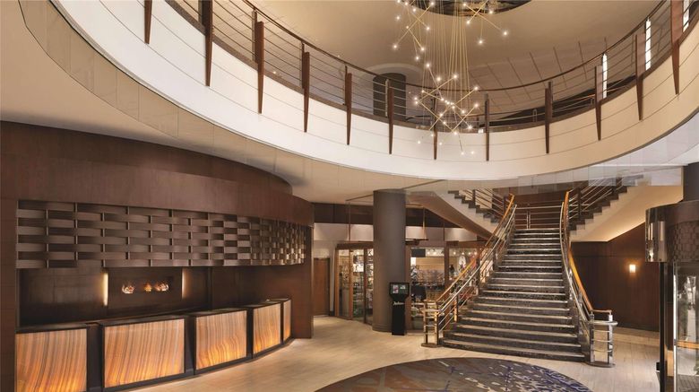 <b>Radisson Hotel Vancouver Airport Lobby</b>. Images powered by <a href="https://iceportal.shijigroup.com/" title="IcePortal" target="_blank">IcePortal</a>.