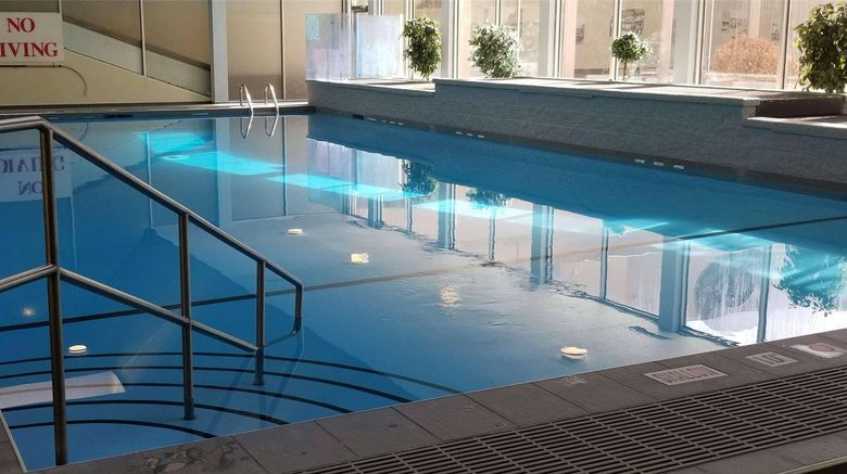 <b>Radisson Hotel Sudbury Pool</b>. Images powered by <a href="https://iceportal.shijigroup.com/" title="IcePortal" target="_blank">IcePortal</a>.