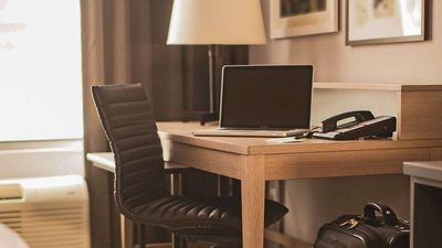 Country Inn & Suites By Radisson Toronto