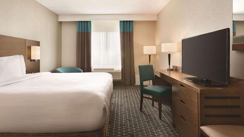 <b>Park Inn By Radisson Brampton Room</b>. Images powered by <a href="https://iceportal.shijigroup.com/" title="IcePortal" target="_blank">IcePortal</a>.