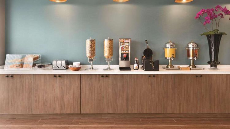 Park Inn By Radisson Brampton Restaurant