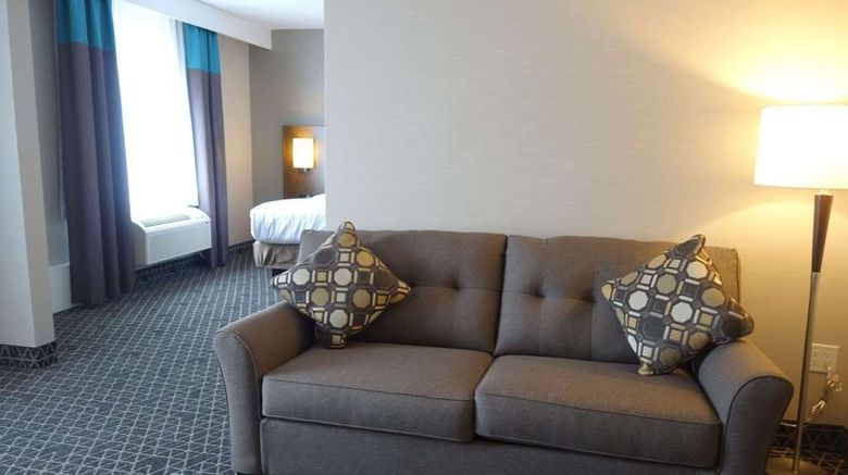 <b>Park Inn By Radisson Brampton Room</b>. Images powered by <a href="https://iceportal.shijigroup.com/" title="IcePortal" target="_blank">IcePortal</a>.