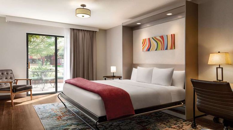 <b>Radisson Hotel Colorado Springs Airport Suite</b>. Images powered by <a href="https://iceportal.shijigroup.com/" title="IcePortal" target="_blank">IcePortal</a>.