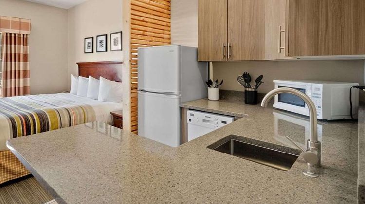 Country Inn & Suites Greeley Room