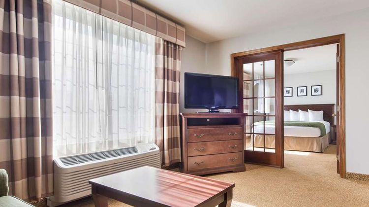Country Inn & Suites Greeley Room