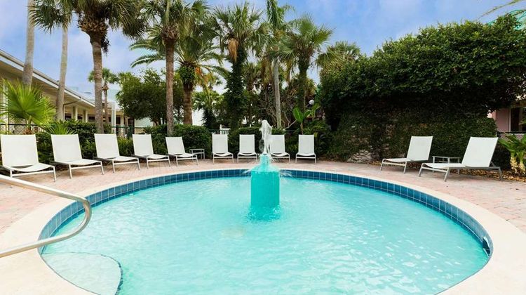 Radisson Resort at the Port Pool