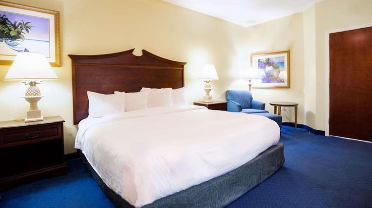 Radisson Resort at the Port Room