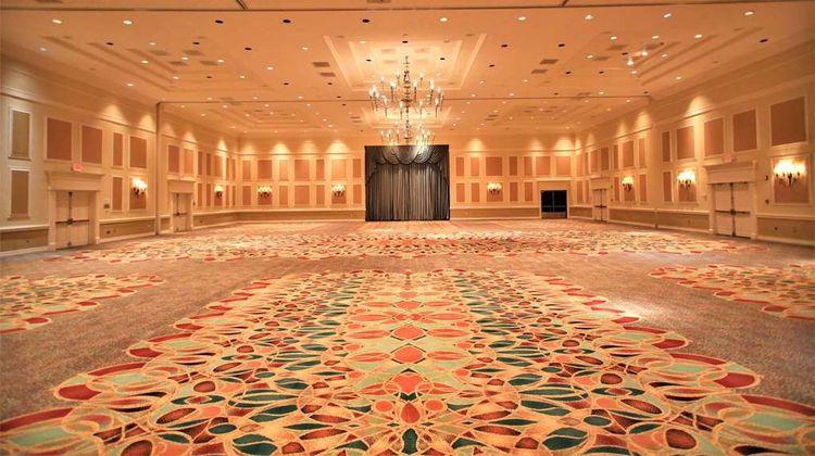 Radisson Resort at the Port Meeting