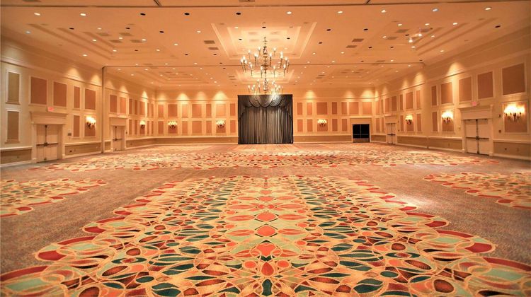 Radisson Resort at the Port Meeting