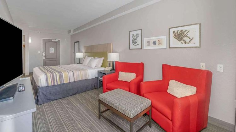 Country Inn & Suites Port Canaveral Suite
