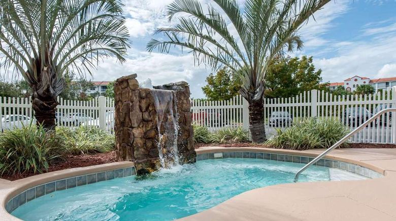 <b>Country Inn & Suites Port Canaveral Spa</b>. Images powered by <a href="https://iceportal.shijigroup.com/" title="IcePortal" target="_blank">IcePortal</a>.