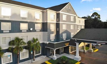 Country Inn & Suites Pensacola West