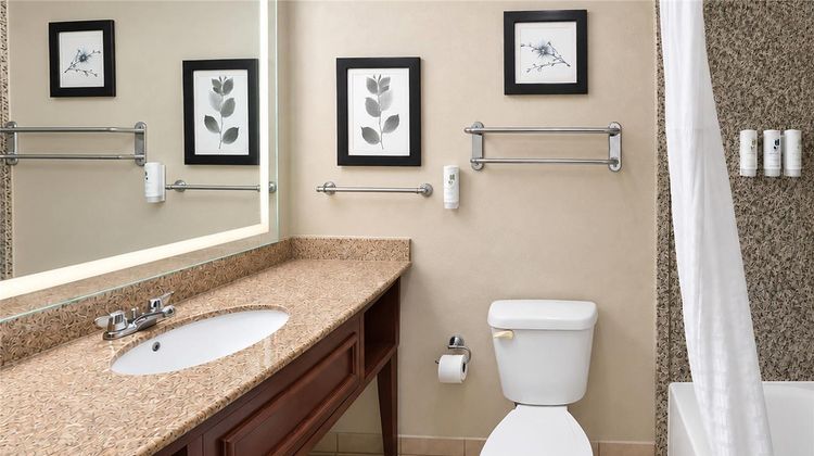 Country Inn & Suites Pensacola West Room