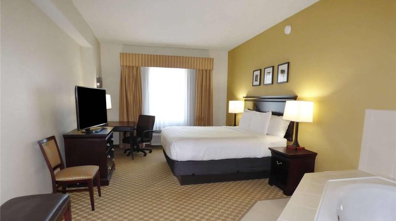 <b>Country Inn & Suites Port Orange-Daytona Suite</b>. Images powered by <a href="https://iceportal.shijigroup.com/" title="IcePortal" target="_blank">IcePortal</a>.
