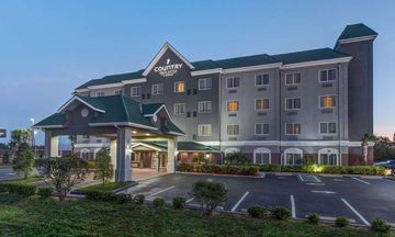 Country Inn & Suites St. Petersburg, FL