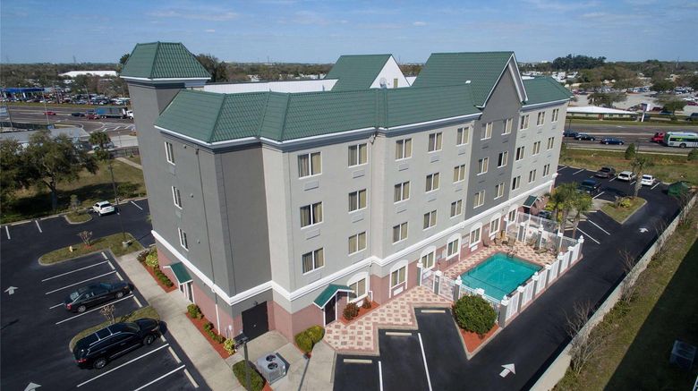 <b>Country Inn & Suites St. Petersburg, FL Exterior</b>. Images powered by <a href="https://iceportal.shijigroup.com/" title="IcePortal" target="_blank">IcePortal</a>.
